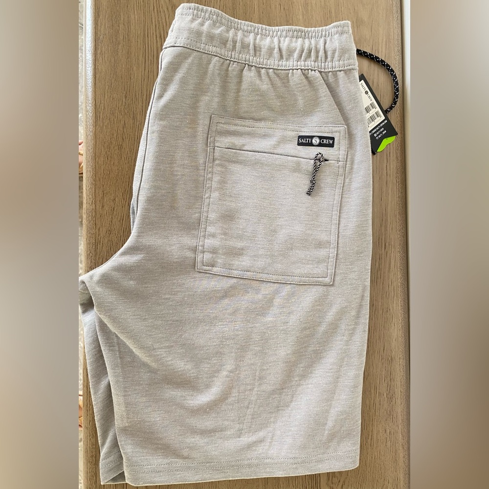 Men’s Salty Crew Shorts